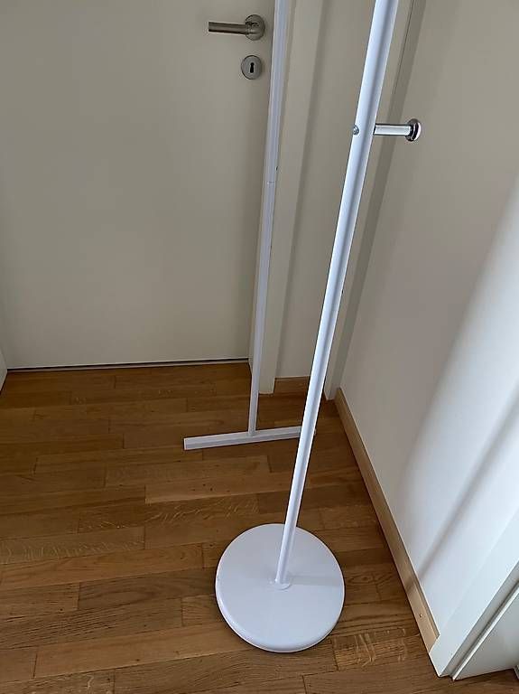 Garderobe: Kleiderständer – Gebraucht aus Basel von anocas01 1
