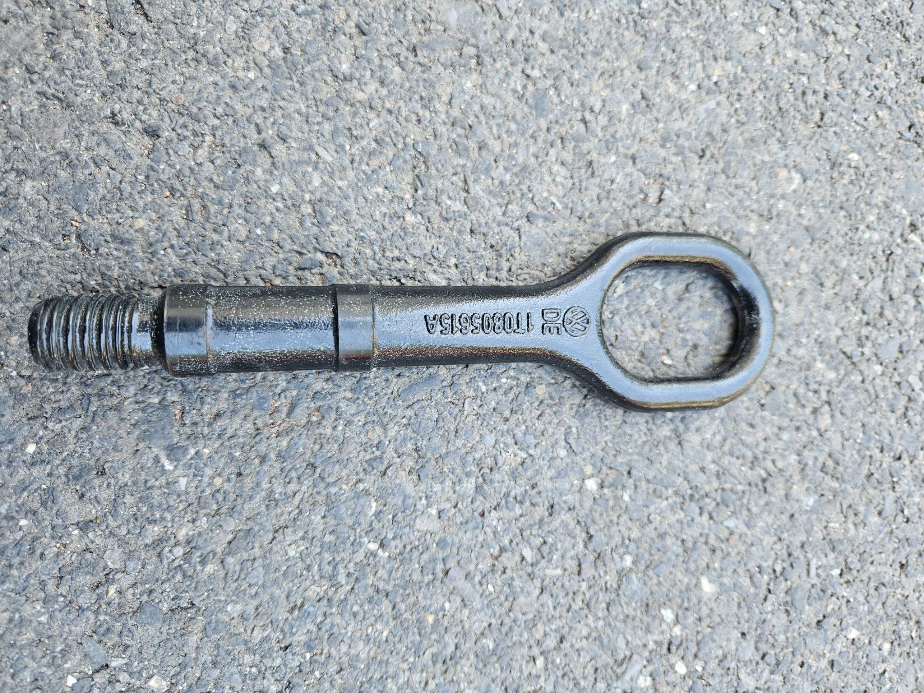 Ferramenta: Crochet d'attelage VW – Nuovo (secondo la descrizione) da Yverdon-les-Bains venduto da OvAn1