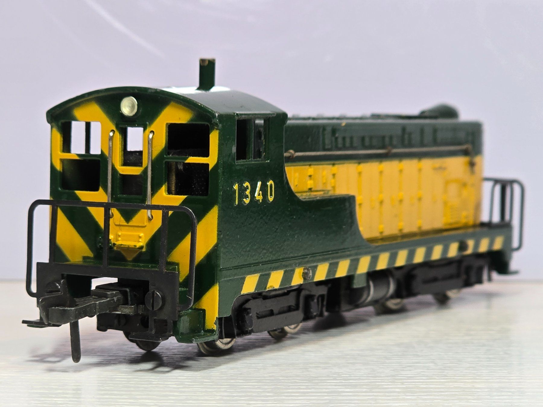 Fleischmann Trains électriques: Fleischmann, 1340A, Guss, Baldwin, grün/ gelb – D'occasion à Kloten par Nicola2 5