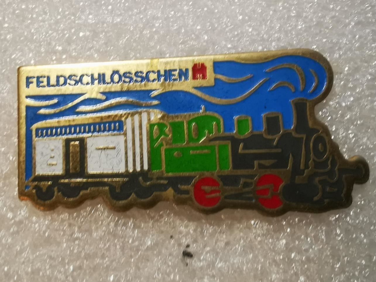 Placchette & Badge: Ansteckpin 88: Feldschlösschen – Usato da Oppligen venduto da Pin-Fall-Shop