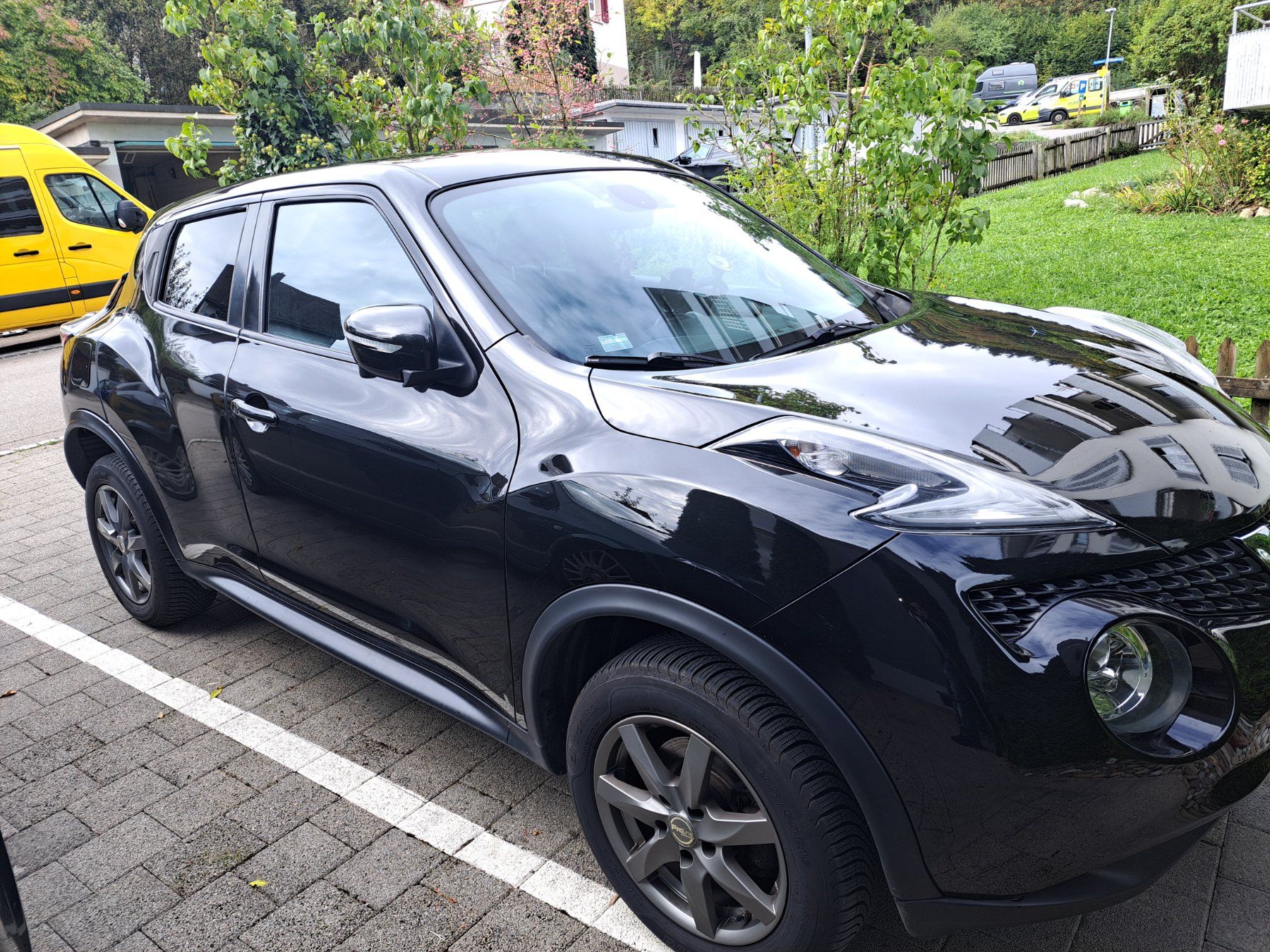 Nissan Automobili: Nissan Juke 1.2 DiGT  2015 121000km – Usato da NEUHAUSEN venduto da milagros