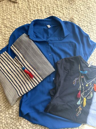 Sommer-Paket: 3 Trend-Oberteile (M) – Boho, Maritim & Royalb
