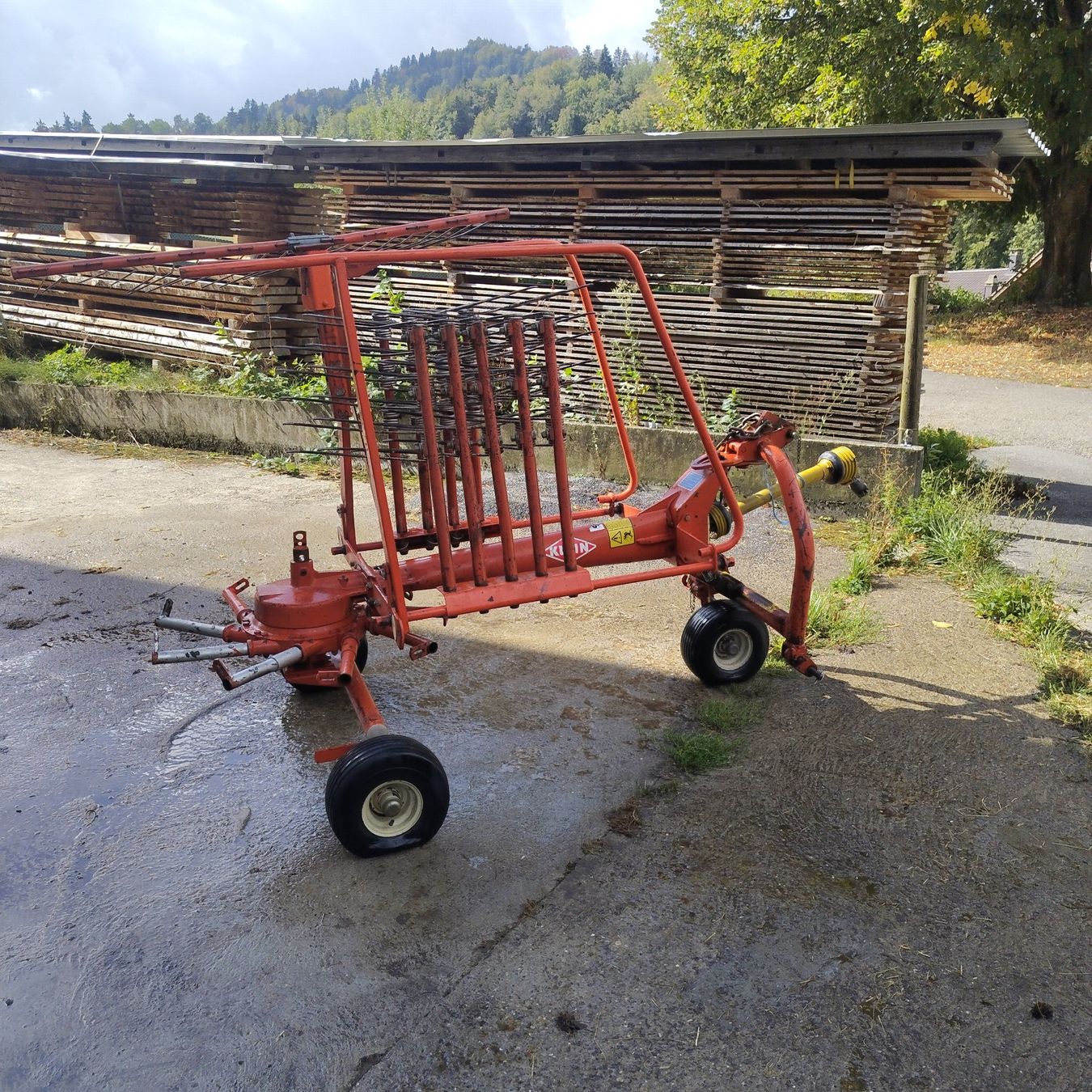 Kuhn Fauchage: Kreiselschwader Kuhn – D'occasion à Herisau par kobiza 4