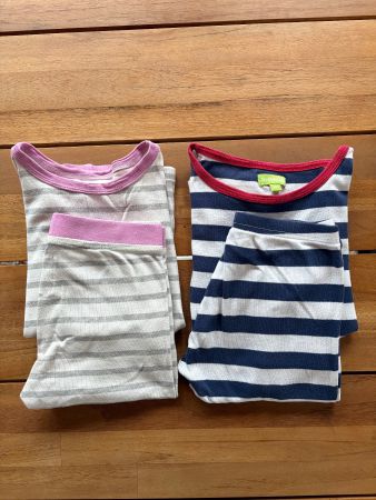 Pyjamas für Jungs, Grösse 5/6 Jahre