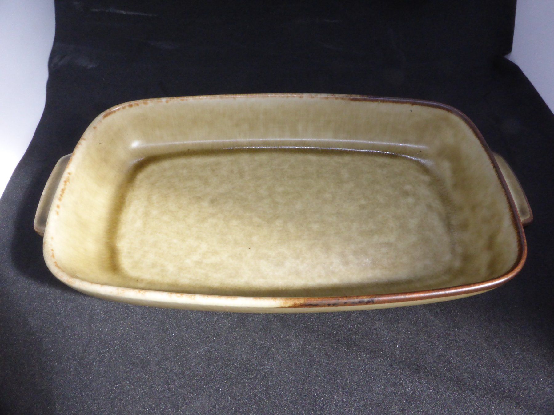 Piatti di portata: Langenthal décor Sahara plat à four pour gratin A – Usato da Porrentruy venduto da Kim017