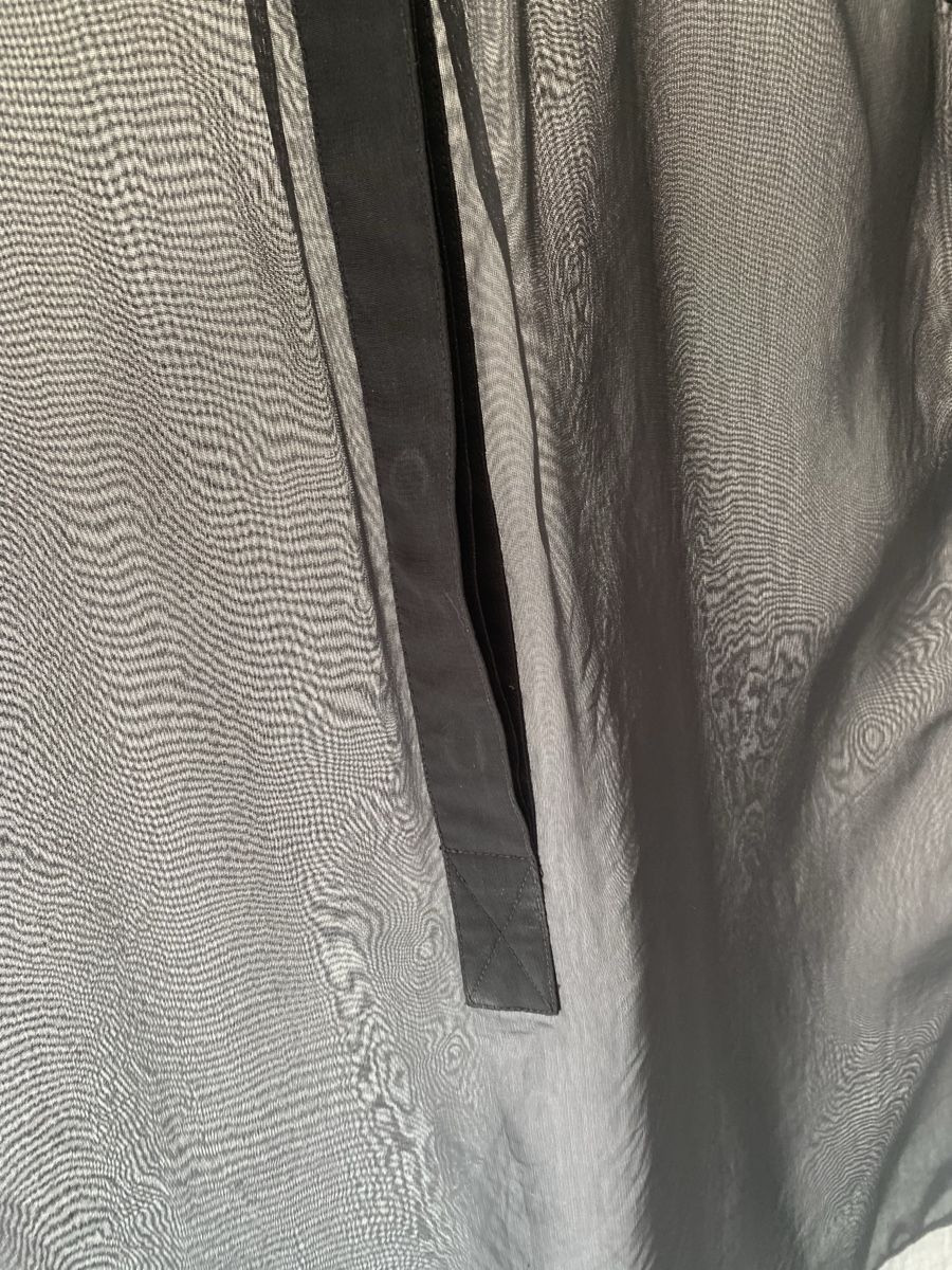 Chemisiers: Chemise noire transparente taille S – D'occasion à Lausanne par Xiaoxi 4