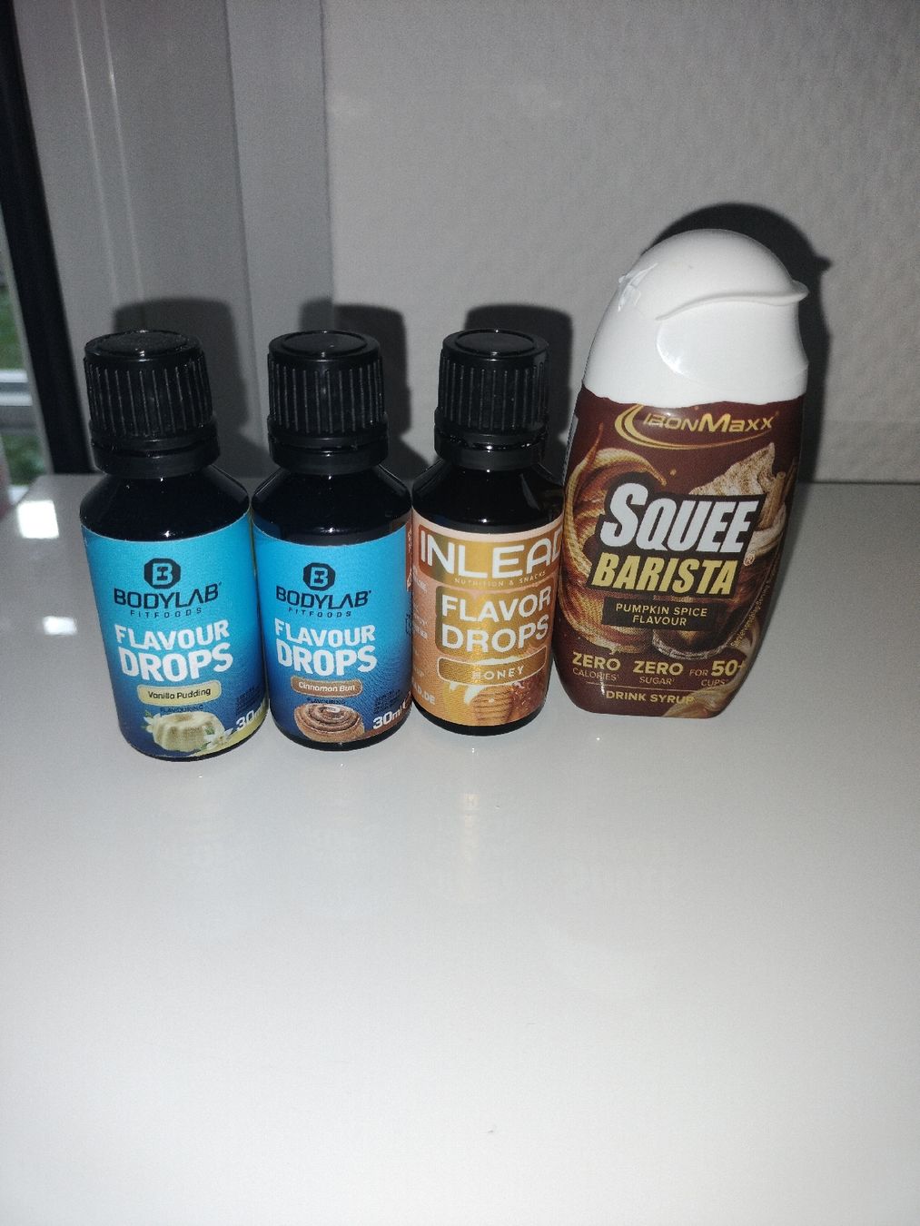 Lebensmittel & Spezialitäten: Diverse flavour drops – Gebraucht aus Grosshöchstetten von fam_s7yh