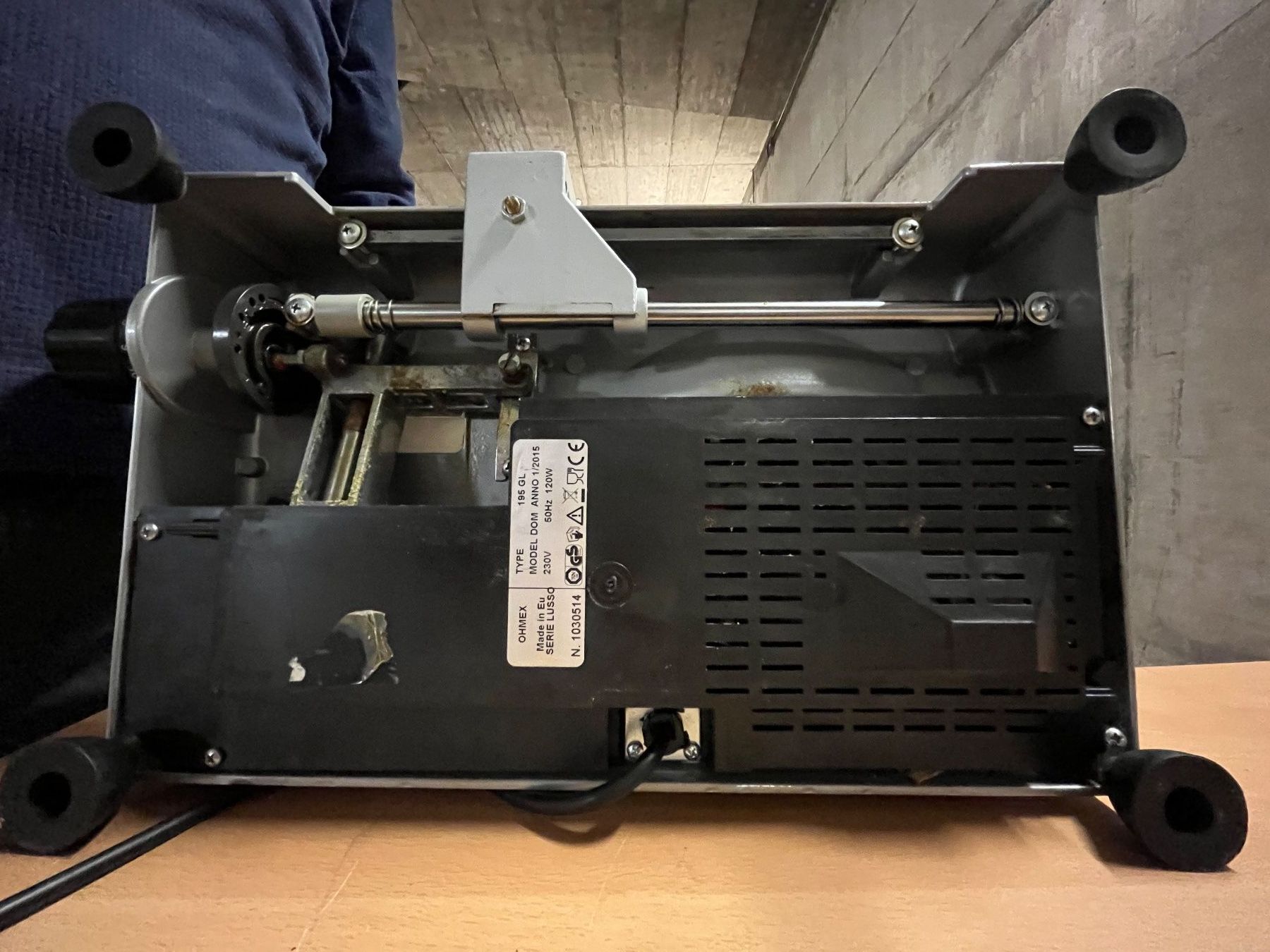 Elettrodomestici da cucina: Fleischschneider - Meat Slicer – Usato da Schwyz venduto da STANSFI 3