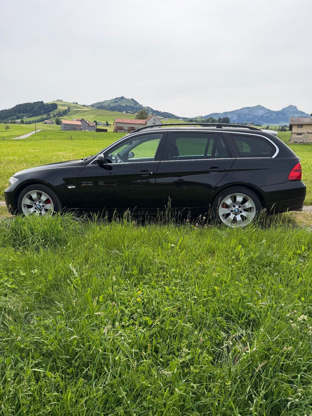 BMW Automobili: BMW 325 XI Touring – Usato da Appenzell Steinegg venduto da abcdefg070 1