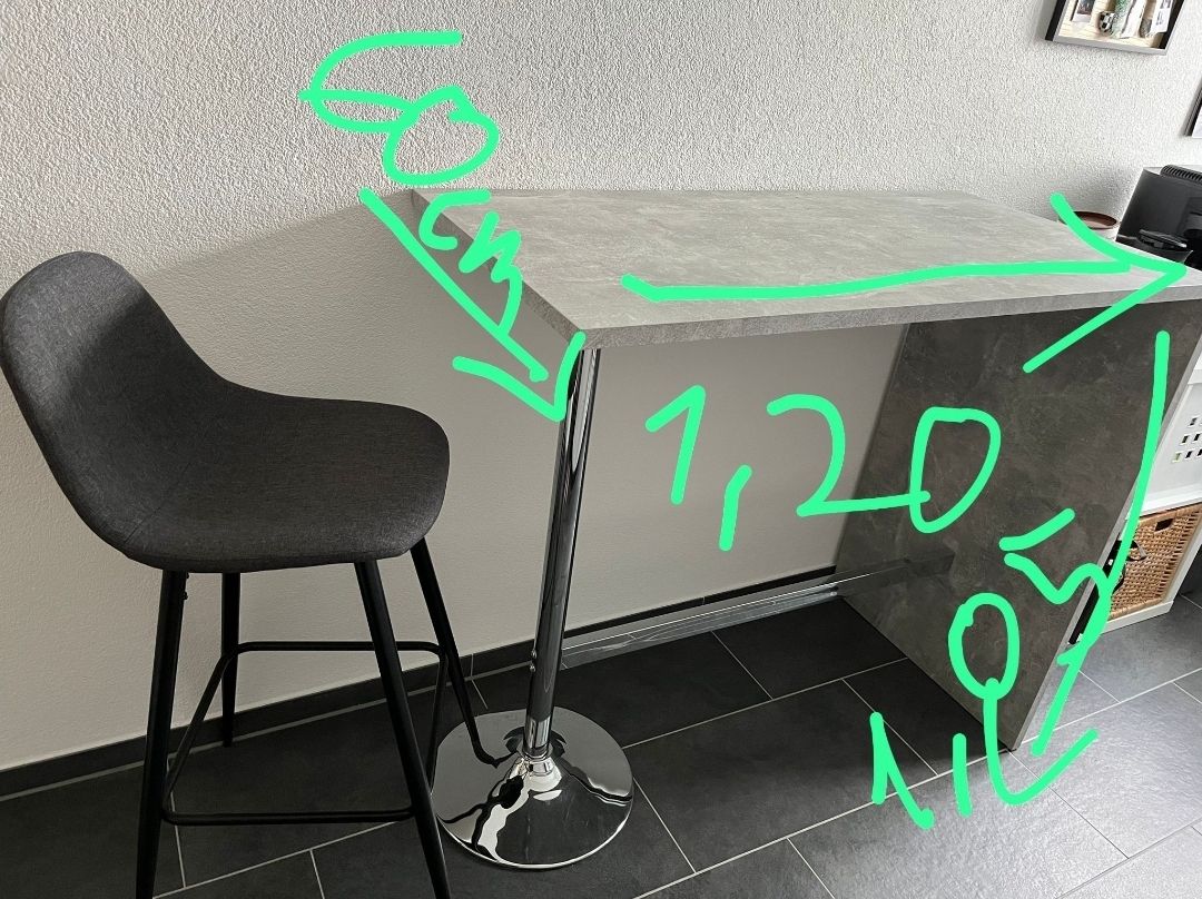 Ladenausstattungen & Messebau: Bartisch inkl. Barhocker – Gebraucht aus Oberwil BL von stefanie_carina_89 1
