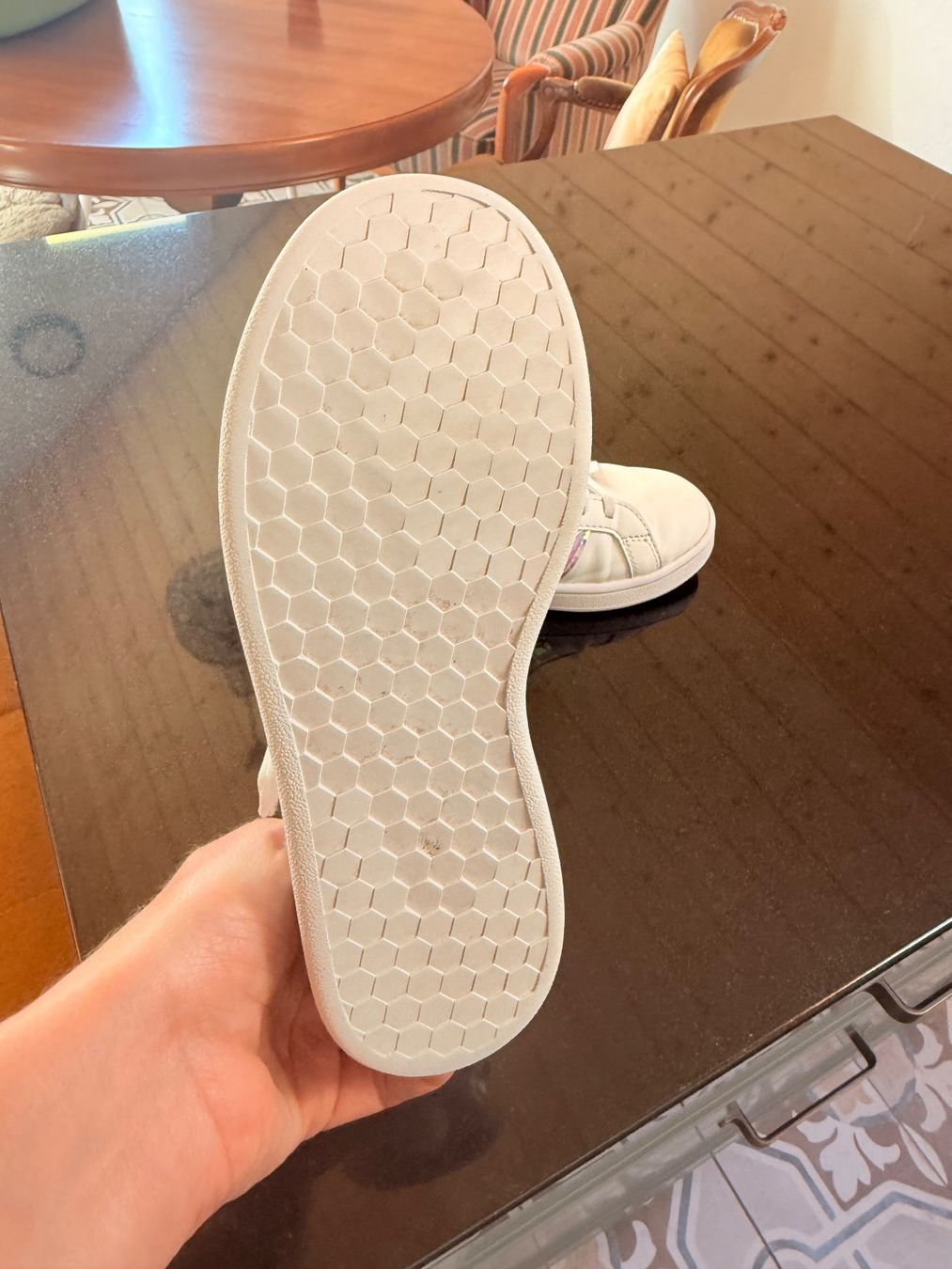 Adidas Scarpe per ragazzi: Adidas Kinder Turnschuhe Sneaker Gr.32 – Usato da Dotzigen venduto da White_Warrior 2