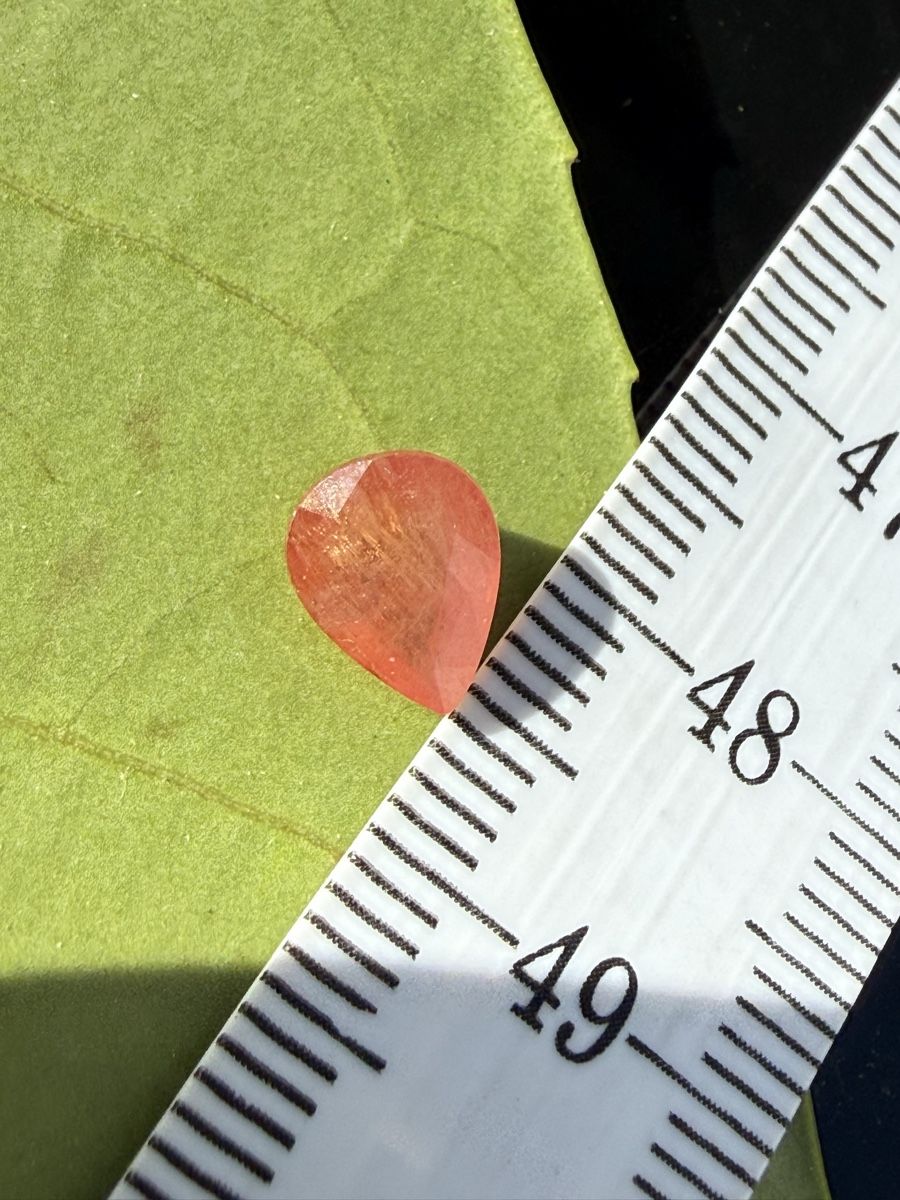 Pietre preziose:  Saphire Farbe orange padparadscha – Usato da Oberhof venduto da RealStone 3