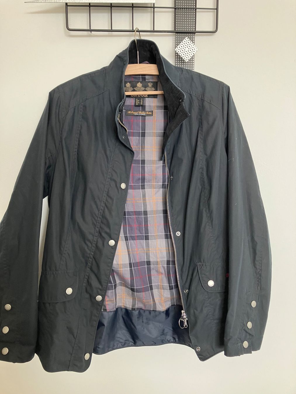 Barbour Giacche: BARBOUR Jacke – Usato da Huttwil venduto da Badi369