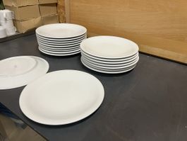 70 tolle Hauptgangteller KAHLA 28 cm