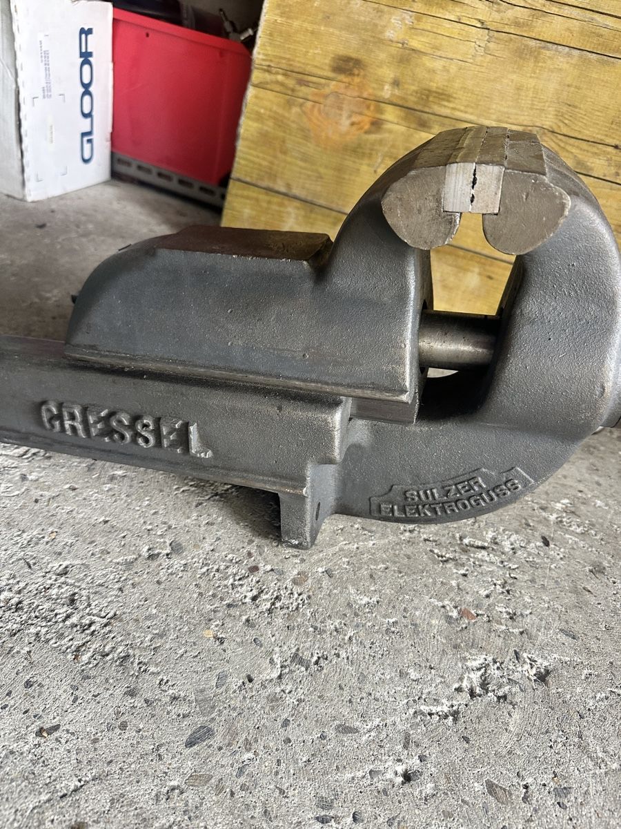 Gressel Tous les outils: Étau Gressel – D'occasion à Evilard par nana69 1