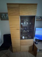 Vitrinenschrank Holz mit Glaselement