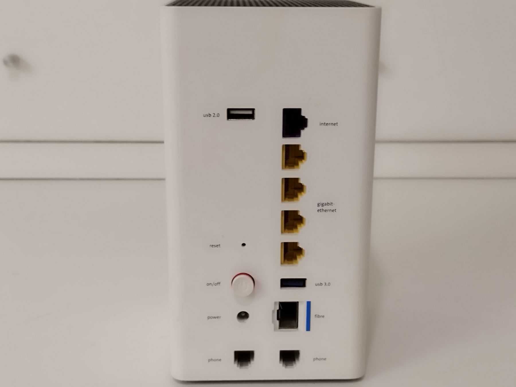 Swisscom Modem & Router: SWISSCOM Internet-Box 2 (inkl. Netzteil) – Usato da Uster venduto da NEVERLASTTRADING 3