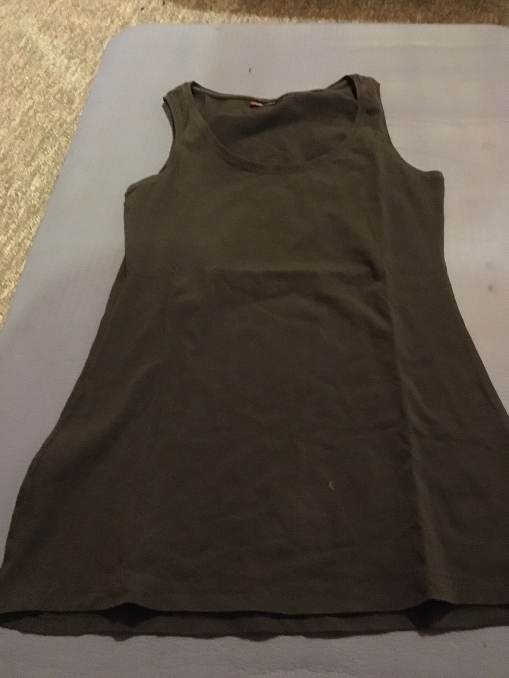 T-Shirts: 2 T-Shirt – Gebraucht aus Schaffhausen von ann_g6tx 1