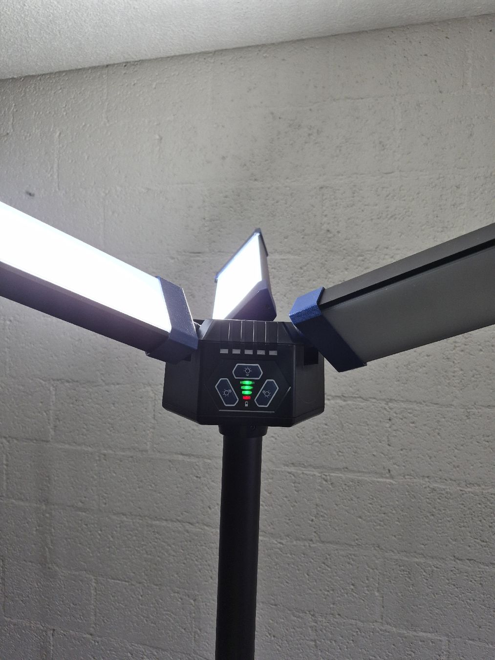 Lampade: LED Strahler – Nuovo (secondo la descrizione) da Teufenthal AG venduto da ChT. 2