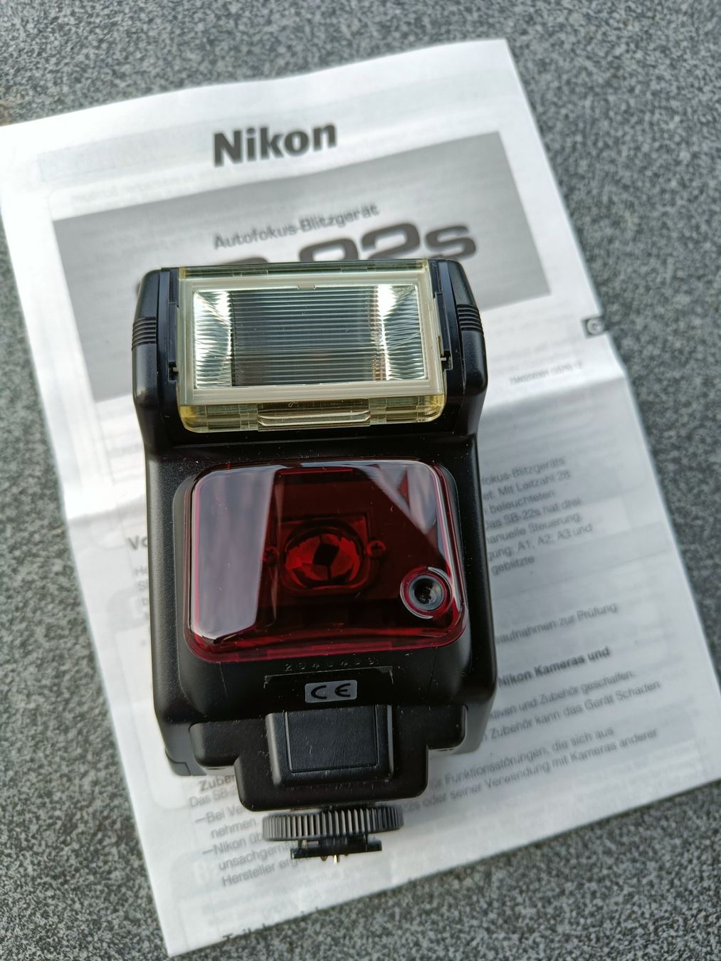Nikon Flash: Nikon Autofokus Blitzgerät SB-22s – Usato da Reitnau venduto da oliviaorphelia 1