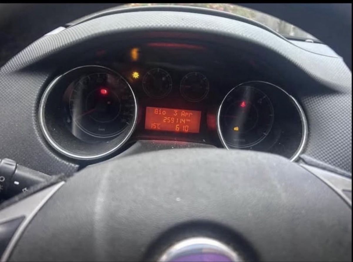Fiat Automobili: Fiat bravo 1.9 diesel  – Usato da Renens VD venduto da nun_vn67 4