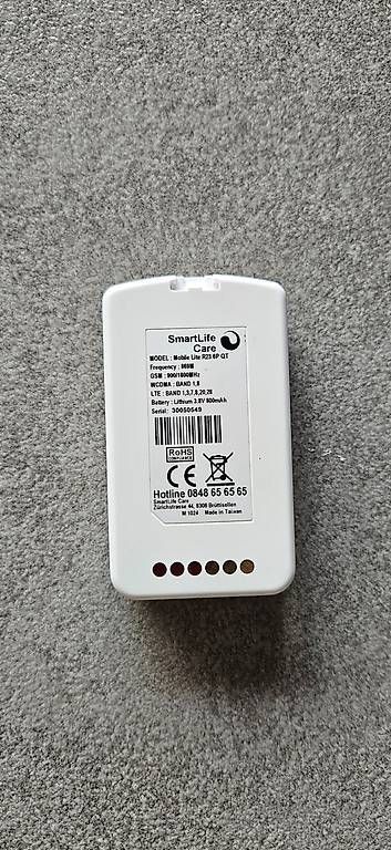 Systèmes d'alarme: SmartLife Care Model FLEX Notrufsystem – D'occasion à Kestenholz par Schwogi 1