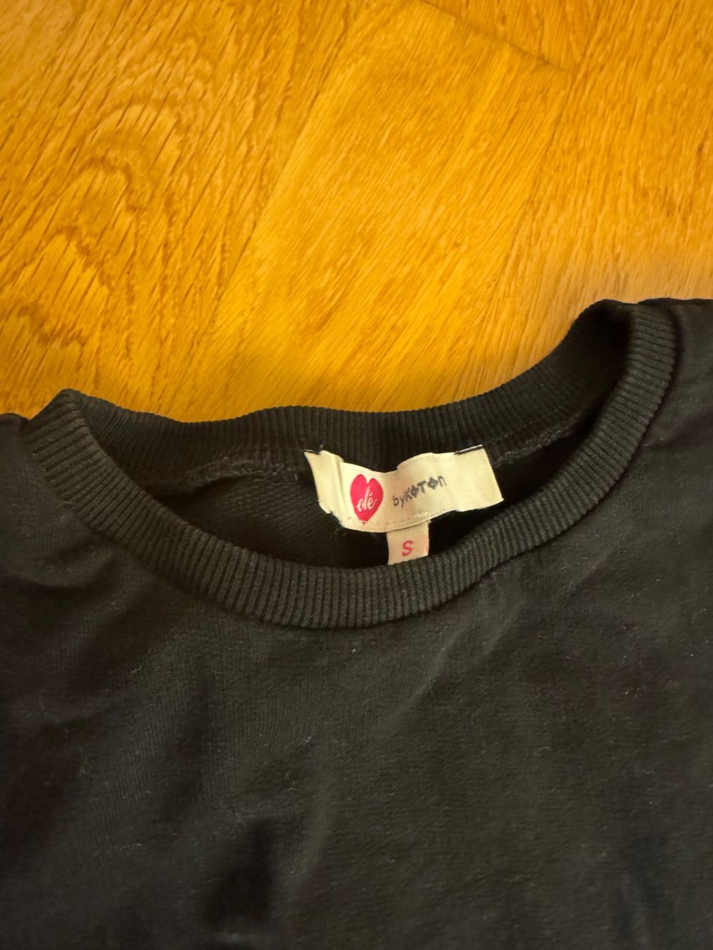 Pullover & Sweatshirts: Cooles Langarmshirt Gr. S von Blue Seven – Gebraucht aus Davos Wolfgang von glo_6dm2 1