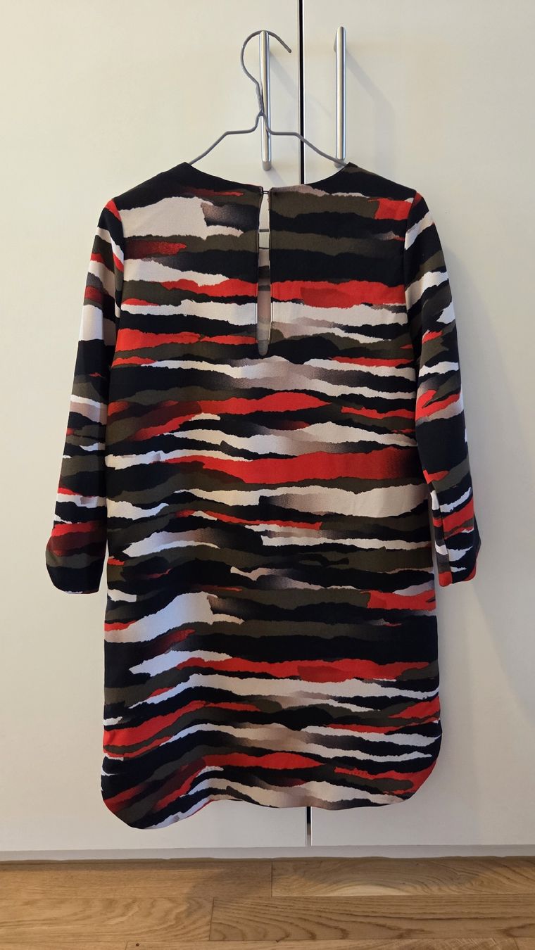 H&M Kleider: H&M Kleid – Neu (gemäss Beschreibung) aus Zug von opo_cy5d 1