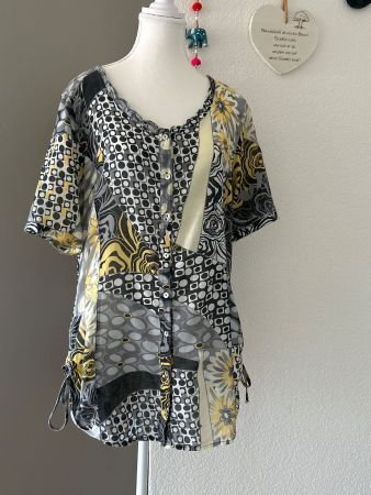 Blusenshirt mit Muster von Kenny S.  Gr. 40