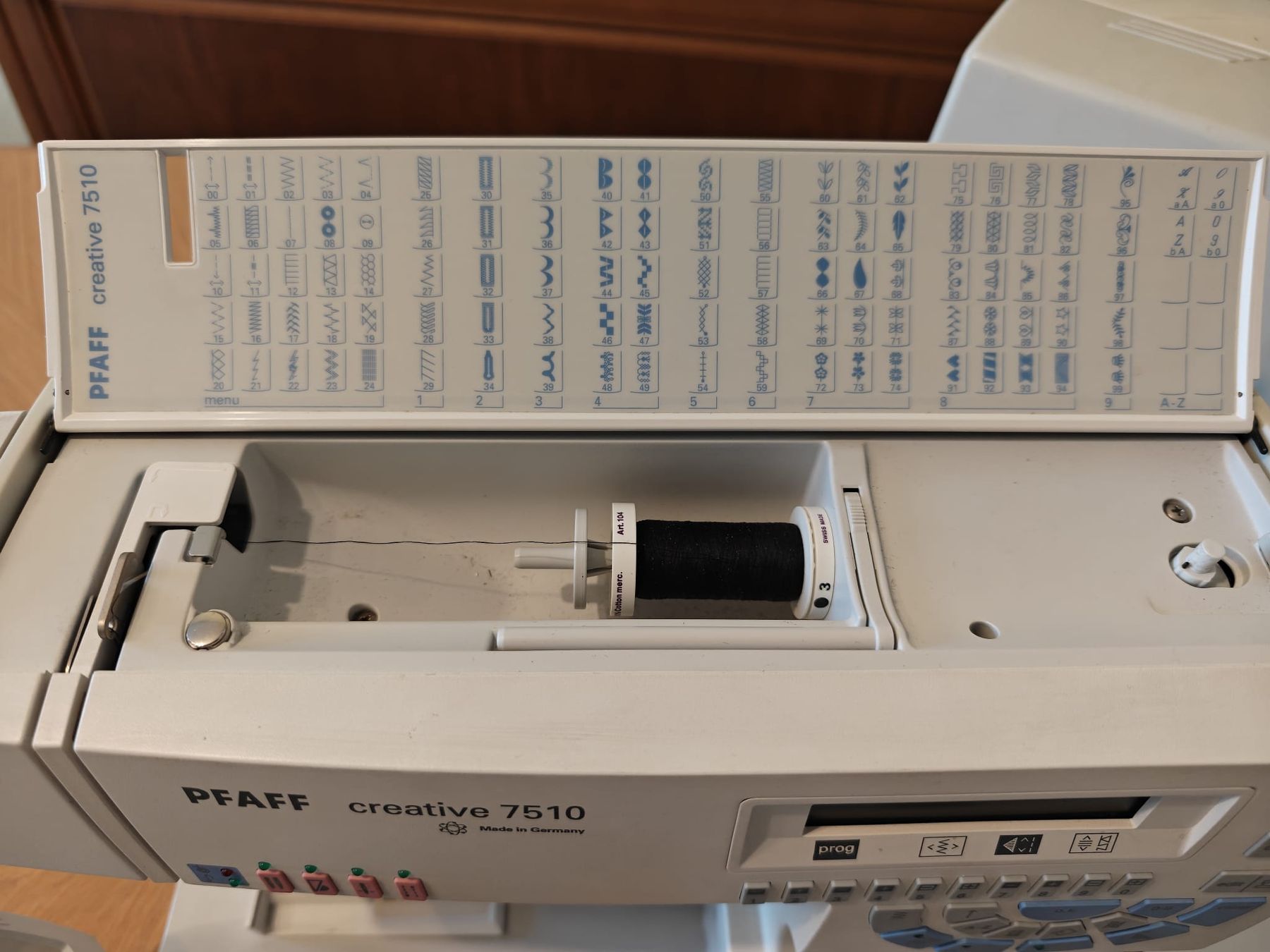 Pfaff Nähmaschinen: Pfaff Creative 7510 - Top Nähmaschine, sofort startklar! – Gebraucht aus Arth von Africa44 7
