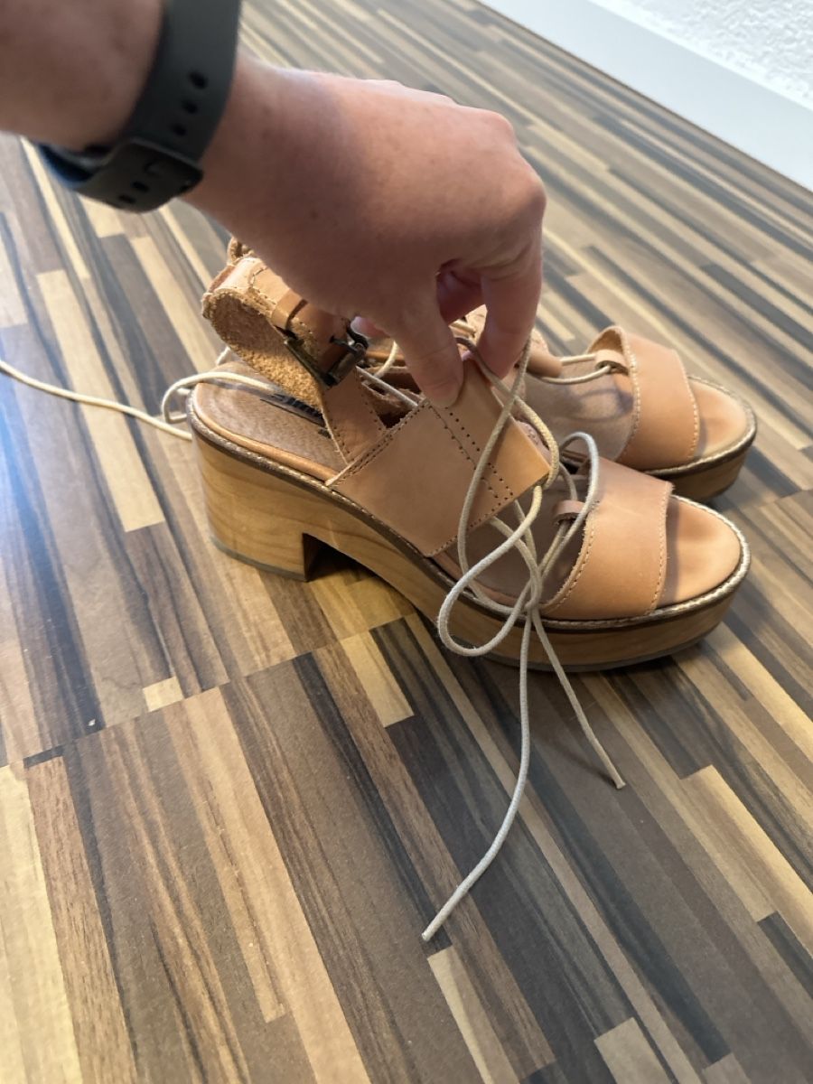 Scarpe da donna: Sandalen mtng originals – Usato da Oftringen venduto da sonjax3 1