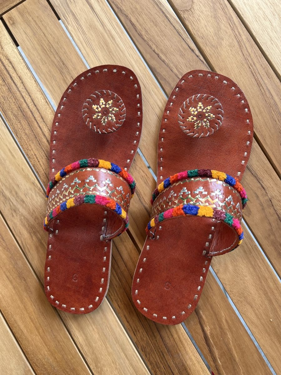 Chaussures femmes: Amazing Authentic Nepalese Sandals - flip flops - size 6 – Neuf avec emballage d'origine à Ponte Capriasca par lev002s 1