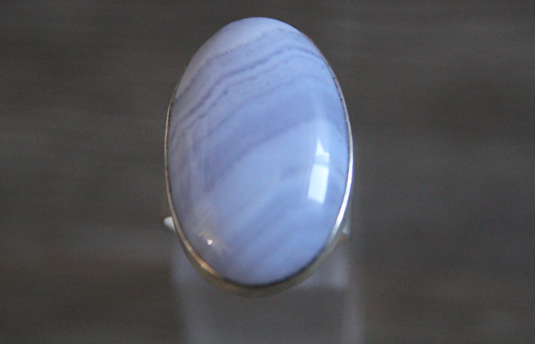 Ringe: Chalcedon Ring Schmuck Grösse 57 – Gebraucht aus Matten b. Interl von SCHMUCKGALERIE 2