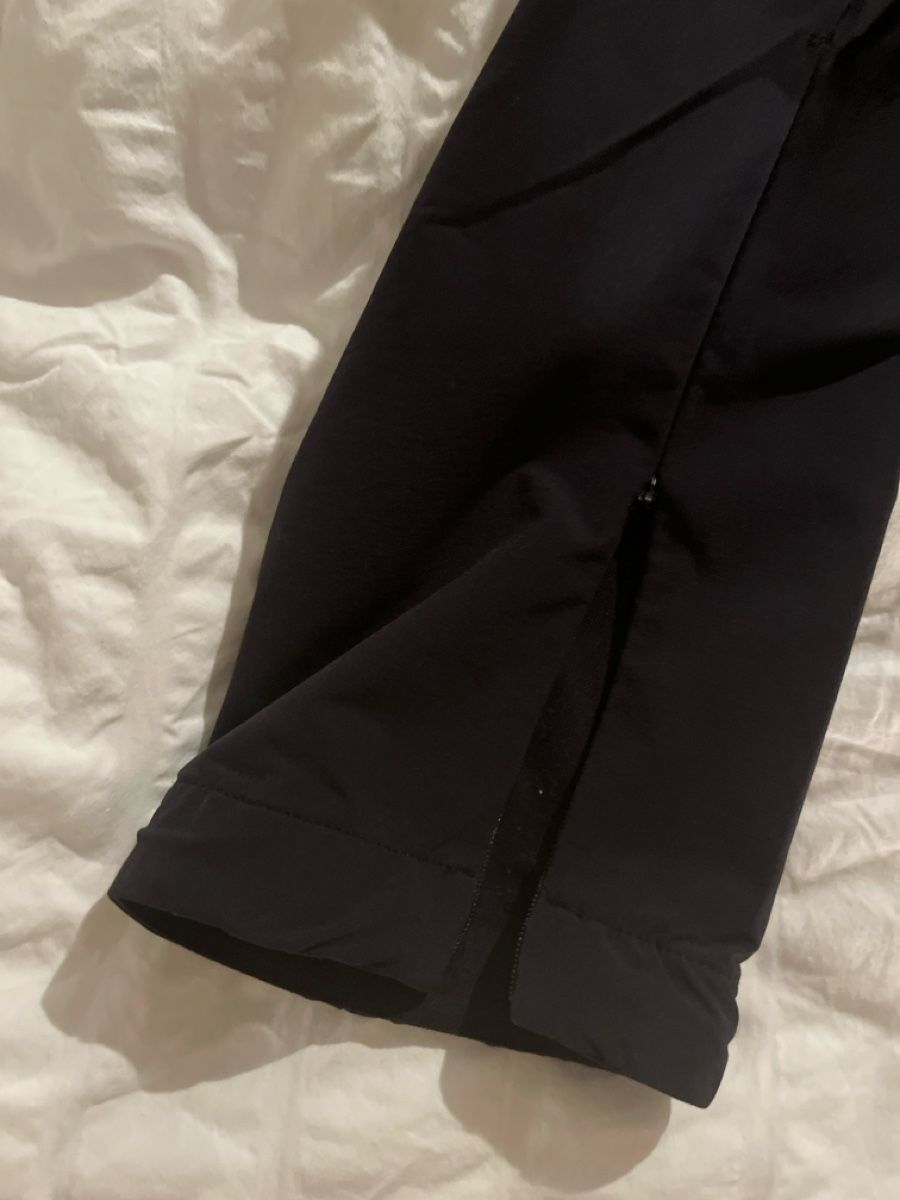 Hosen: On Running Active Pants, Herren Grösse M, schwar – Gebraucht aus Zürich von simboo 3