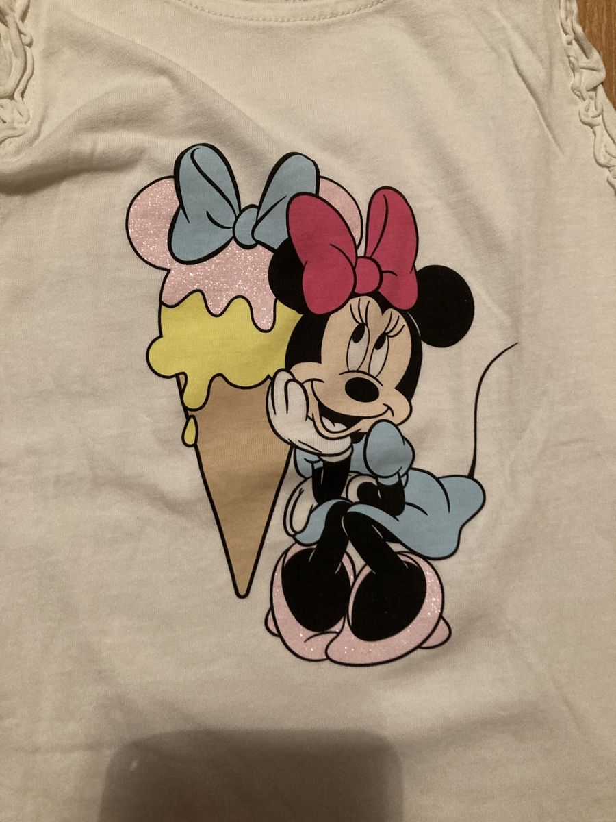 Blusen, T-Shirts & Tops: Minnie Mouse Gr. 122/128 – Gebraucht aus Emmenbrücke von JJ_89 1