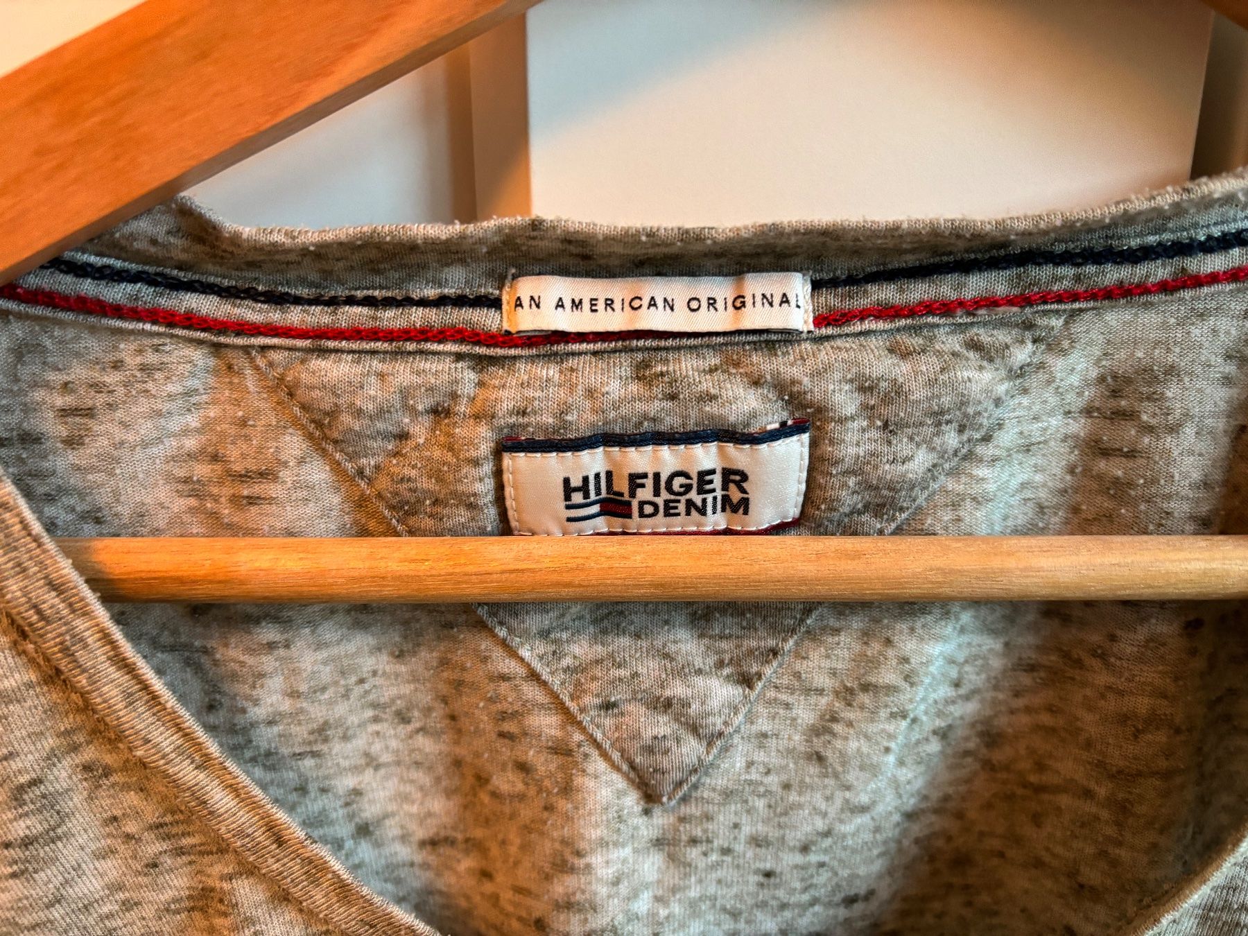 Tommy Hilfiger T-shirt: Tommy Hilfiger T-Shirt, Gr. M – Usato da Luzern venduto da jas_26fc 2