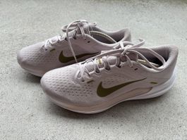 Nike Zoom Winflo 10 Laufschuhe Damen, Grösse 40.5, Top Zusta