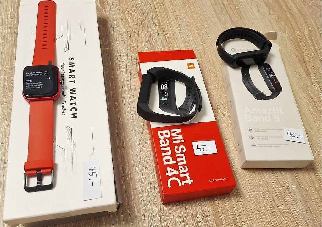 Smartwatch: Vari Smartwatch /Smart band  – Usato da Agno venduto da Scambio-Vendo-Agno
