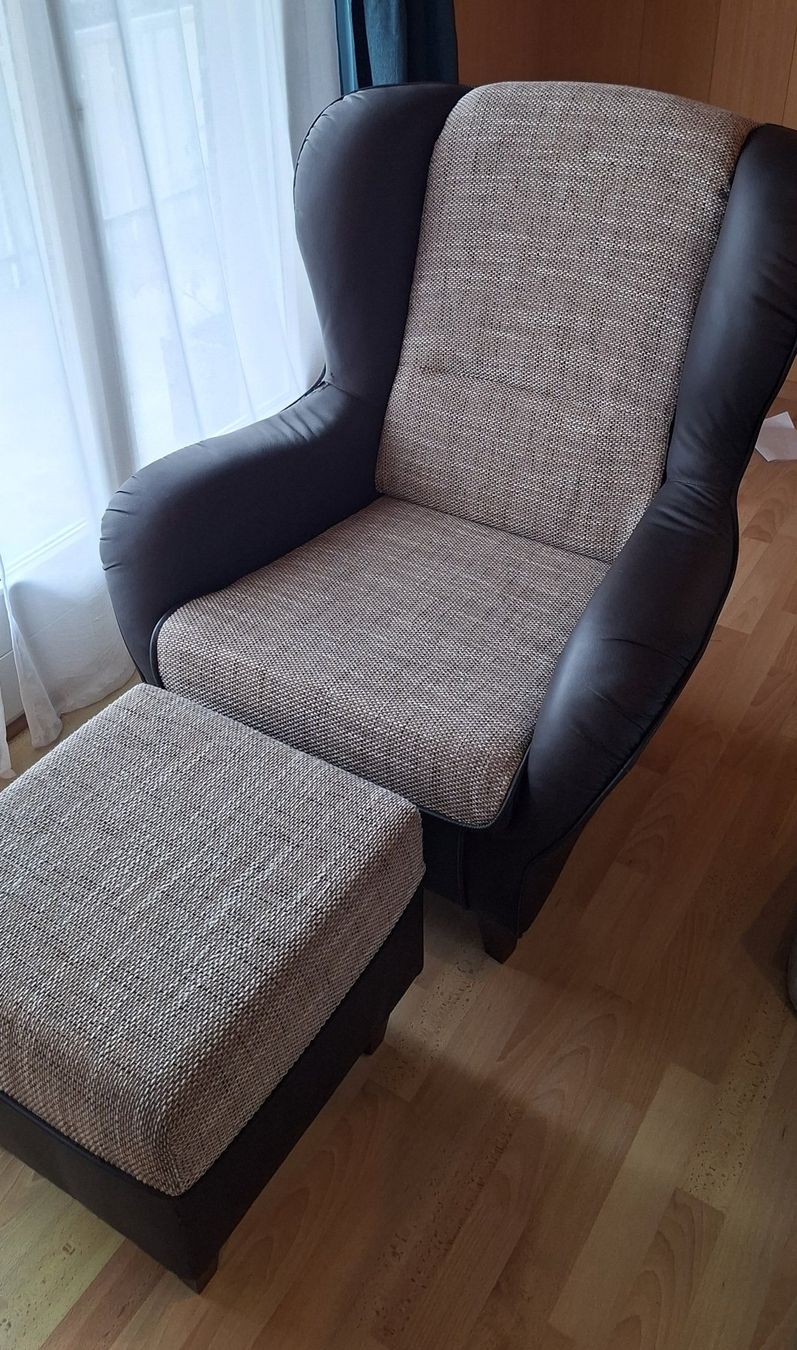 Sessel: Sessel mit Hocker braun – Gebraucht aus Sattel von SchulerTS 1