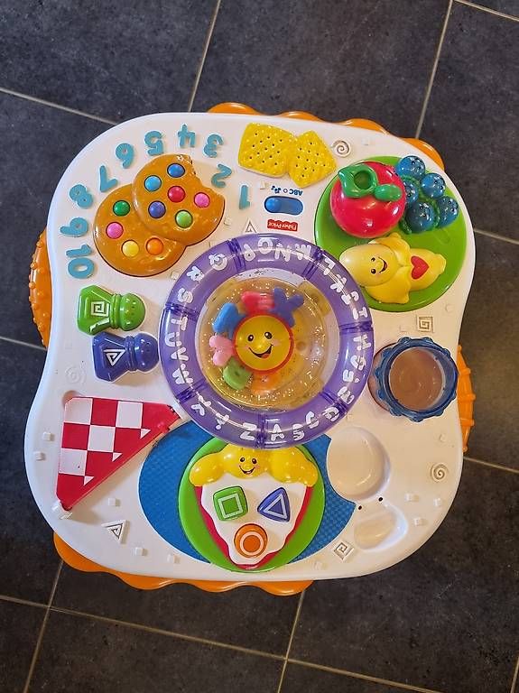 Giocattoli: Spieltisch – Usato da Bitsch venduto da hofer006