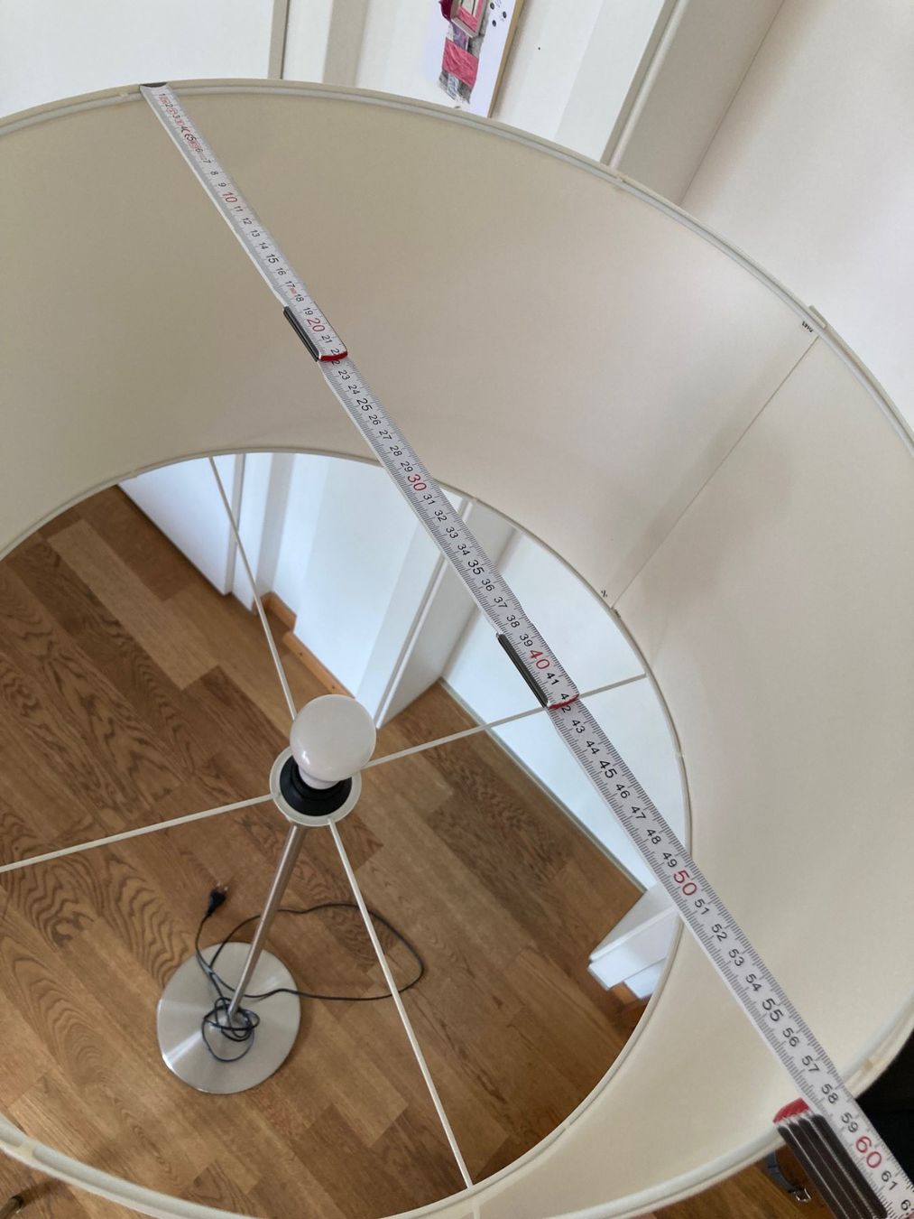 Ikea Lampade: Stehleuchte weiss IKEA – Usato da Luzern venduto da Rsubita 2