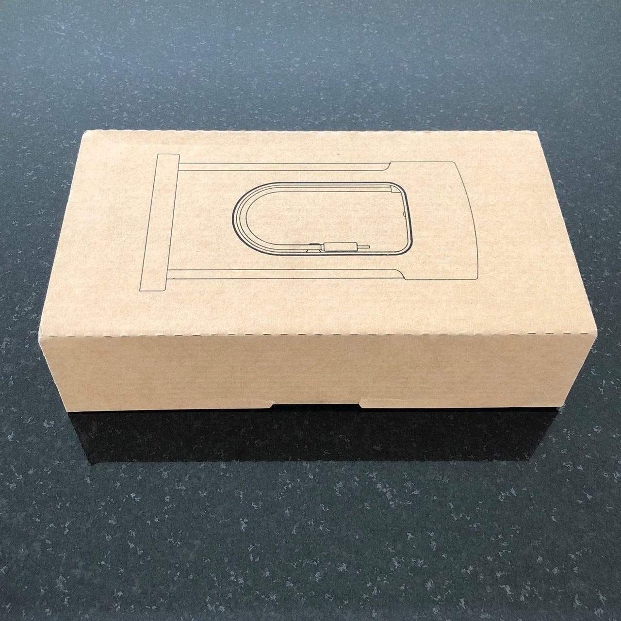 Caricabatterie: Mini Tesla Supercharger Powerbank – Nuovo e nell'imballaggio originale da Dietikon venduto da e-car-shop.schweiz 7