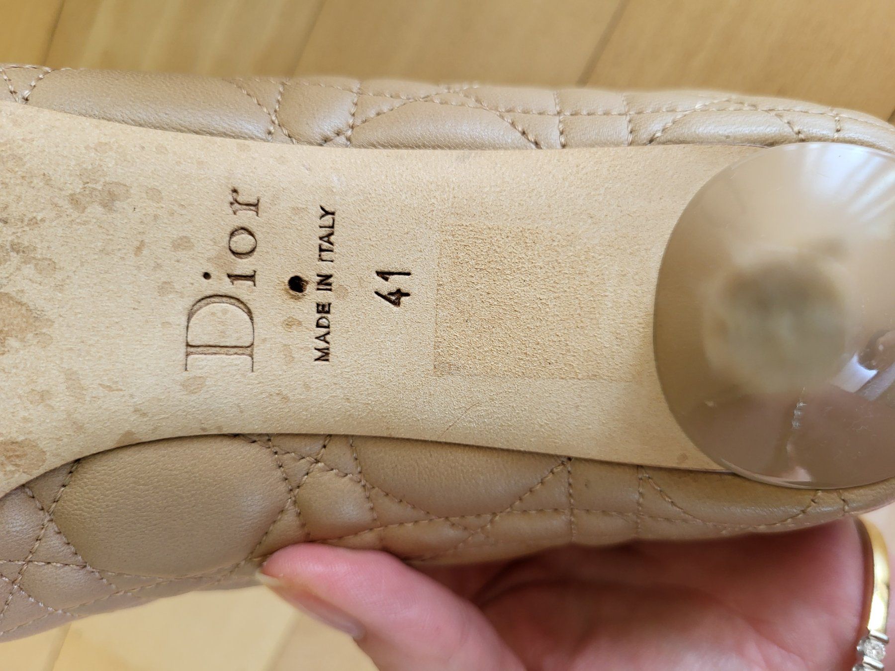 Dior Scarpe da donna: DIOR escarpins à talons cuir 41 – Usato da Zumikon venduto da cozurich 2