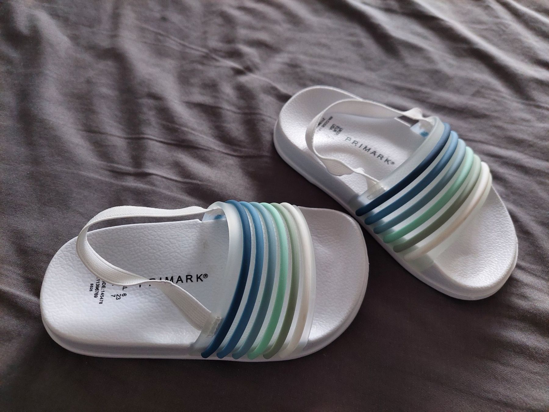Herrenschuhe: SOMMER PANTOLETTEN MIT RIEMEN GR. 23 – Neu und originalverpackt aus Münchenstein von Strupfi 1