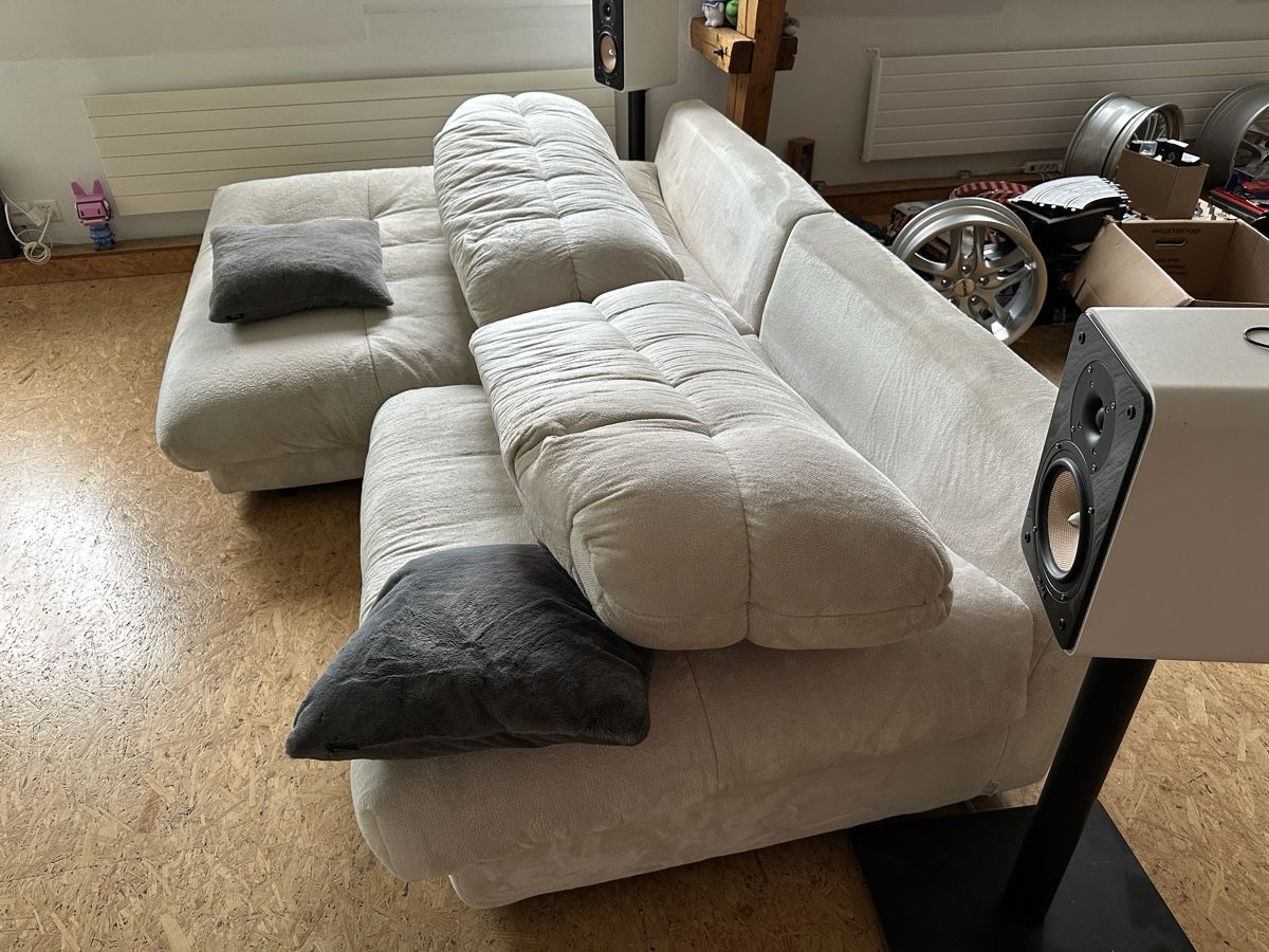 Divani: Hubacher Plüsch Sofa impregniert – Usato da Wangen an der Aare venduto da Pb51la 2