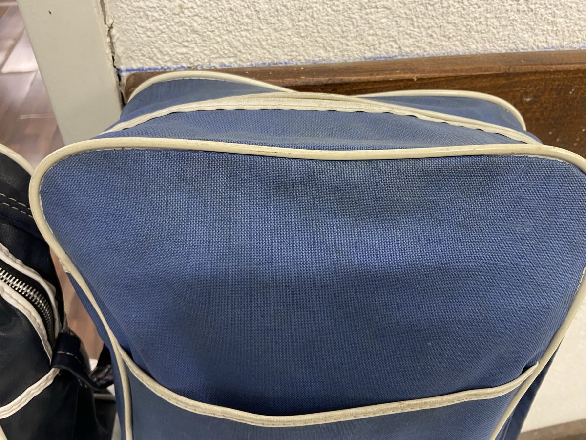 Borse: 2xVintage Schultertasche – Usato da Dietikon venduto da brocki-eyra 4