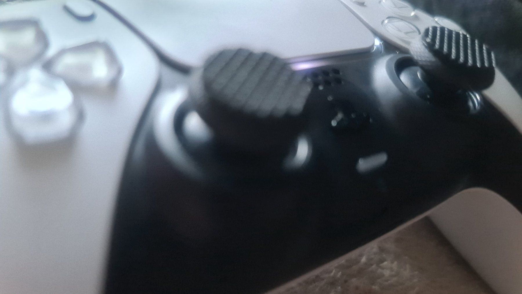 Sony Console: Ps5 Slim mit 1,6tb speicher mit RGB – Nuovo (secondo la descrizione) da Trimbach venduto da Display 4