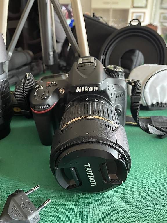 Fotocamera: Nikon D7100 con accessori vari – Usato da Agno venduto da ant_b6cf