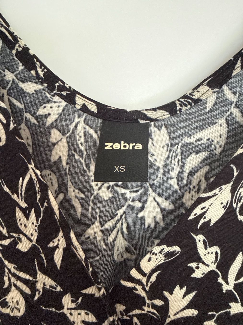 Zebra Vestiti: Sommerkleid Blumenmuster Gr.XS – Usato da Schönenwerd venduto da d.chiara 3