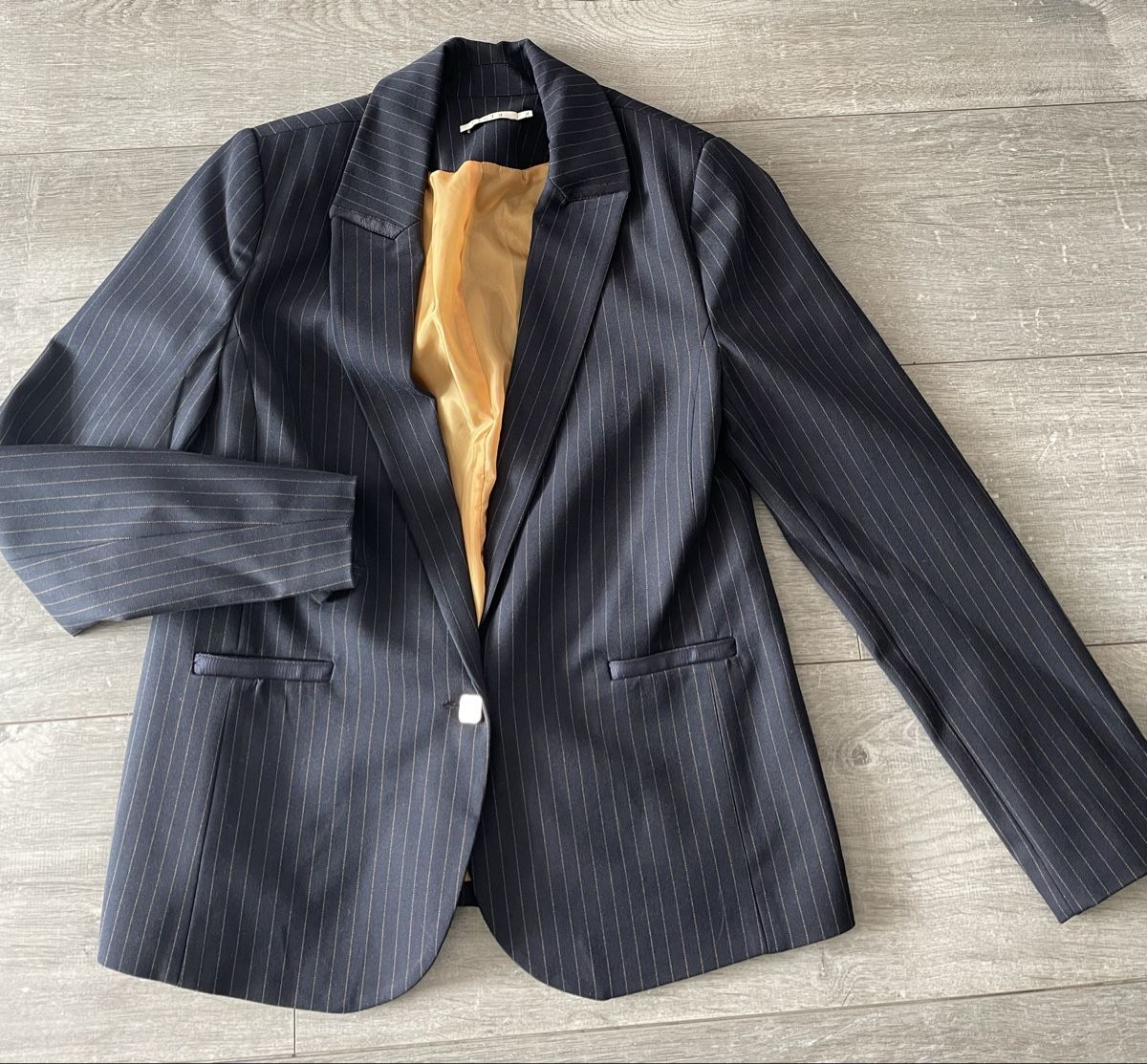 Completi, tute sportive e funzionali: Ensemble tailleur Elora, taille 32-34 – Nuovo (secondo la descrizione) da Vernayaz venduto da Veron1 5